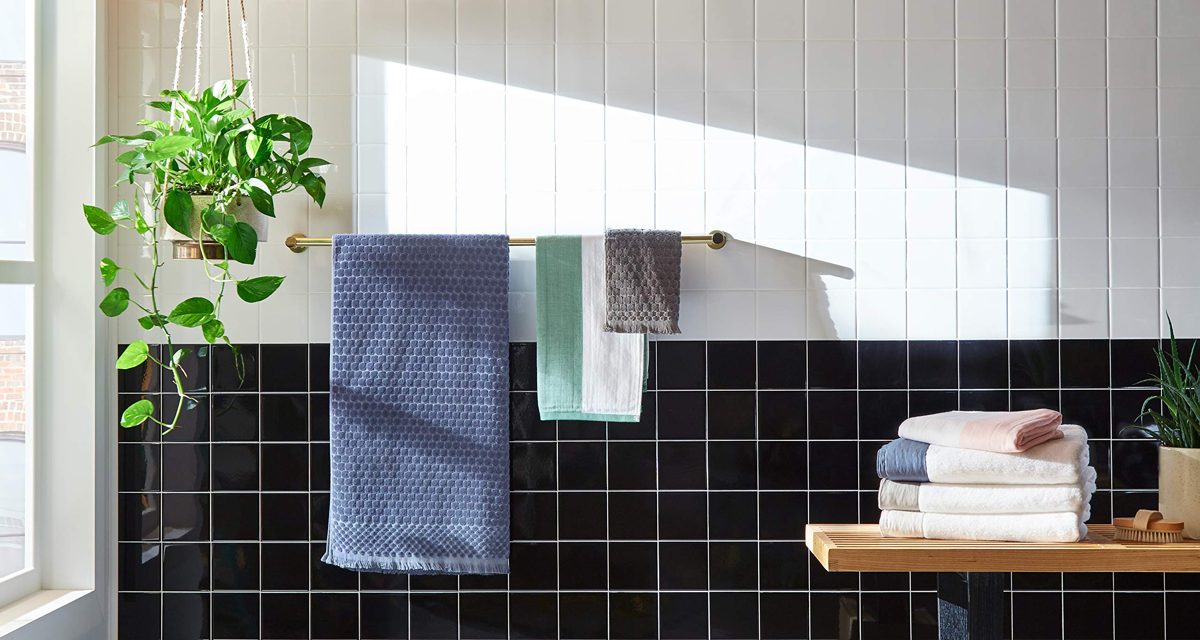 Rivet Contemporary Sculpted Dot Towels