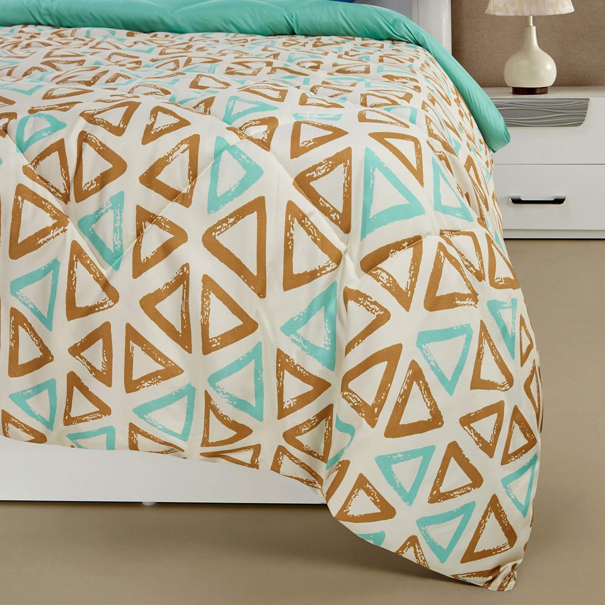 Amazon Brand - Solimo Andy Microfibre Printed Comforter, Single, 200 GSM, Blue and Brown