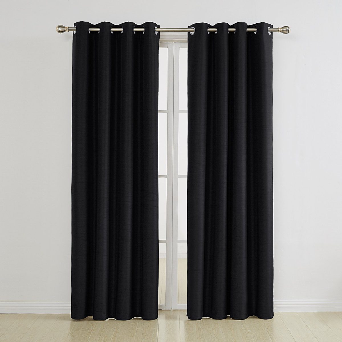 UMI by Amazon Tende Oscuranti Termiche Isolanti Tende Coprenti Elegante 100% Poliestere con Occhielli per Finestre Porta Balcone 140x290 CM 2 Pannelli Nero