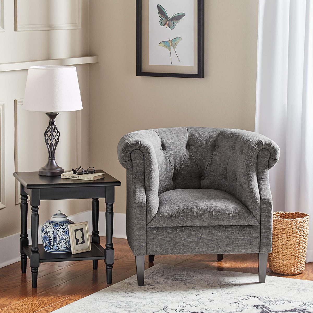 Amazon Brand – Ravenna Home Angela Modern Turned Leg Side End Table, 20"W, Black