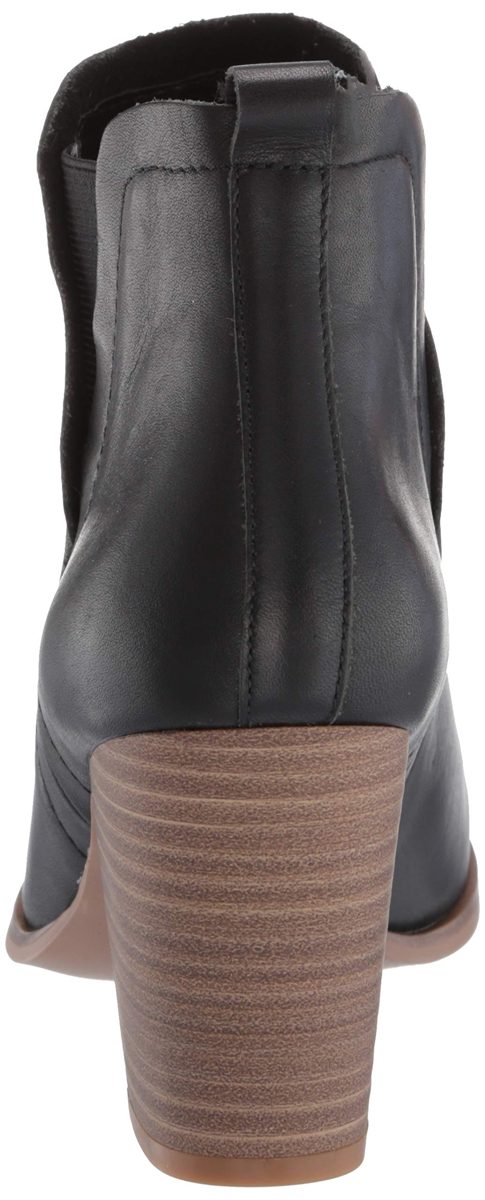 206 Collective Women's Kamy Ankle Boot