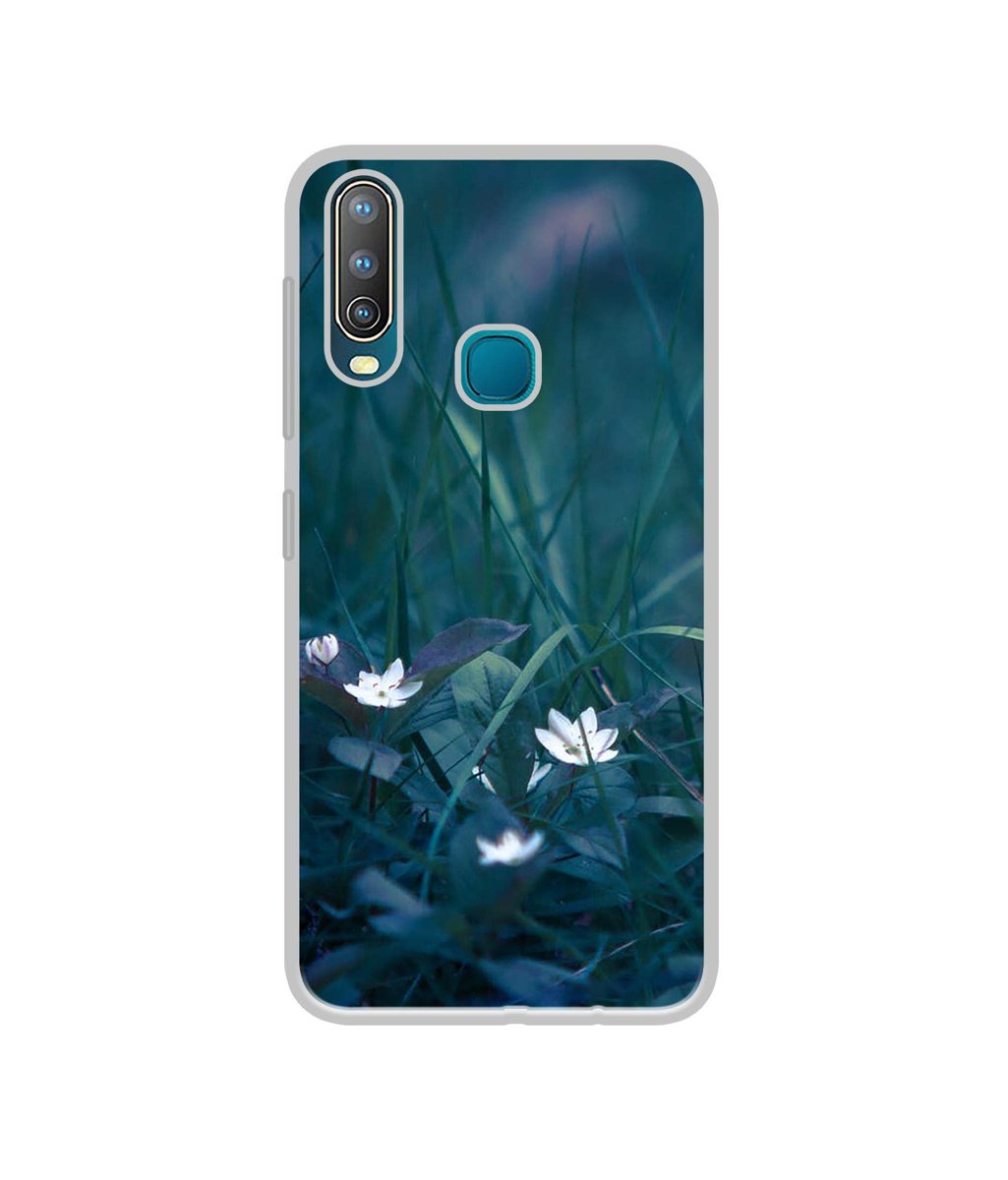 Amazon Brand - Solimo Designer White Flower UV Printed Soft Back Case Mobile Cover for Vivo U10