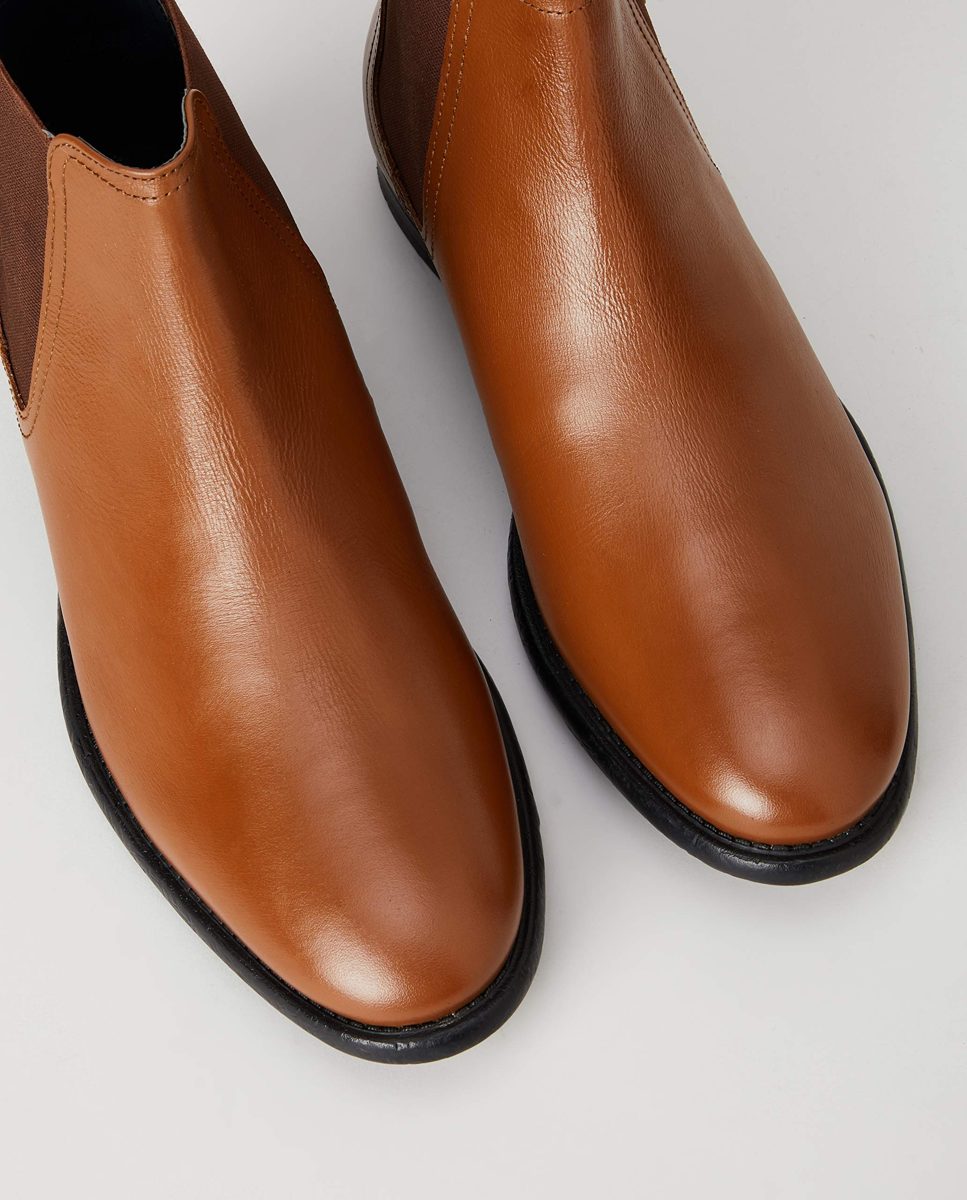 find. Arbor Boots, Brown Chelsea Tan), 11 UK