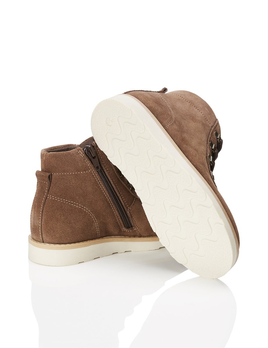 Amazon Brand: Red Wagon Desert Boots