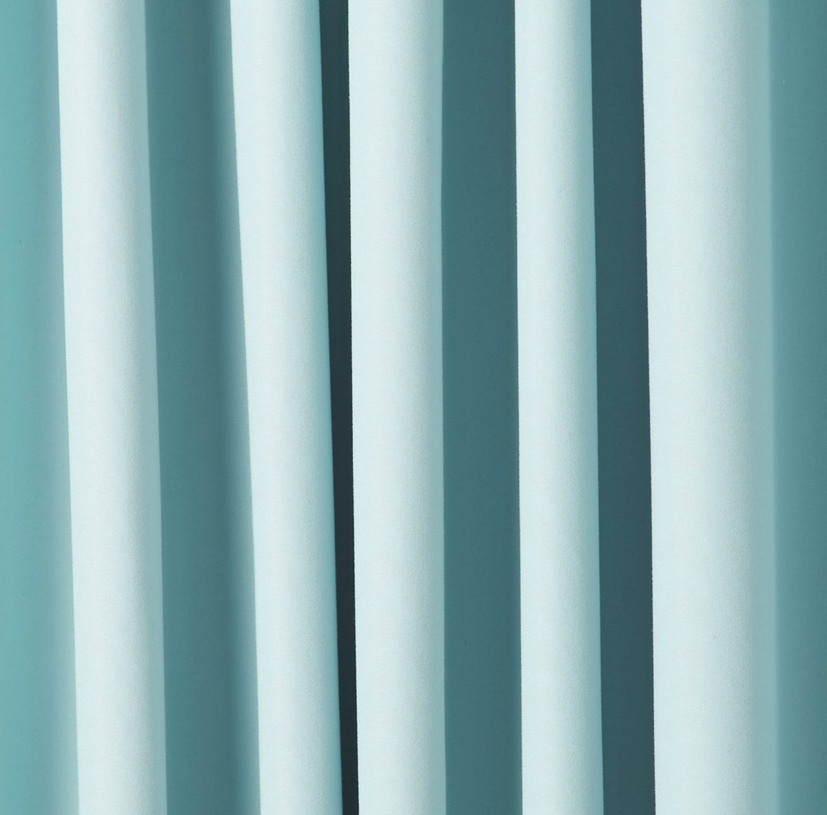Amazon Basics Heat-Insulating Thermal Blackout Curtains, Pack of 2, 168 x 137 cm (W x L), Sea Green