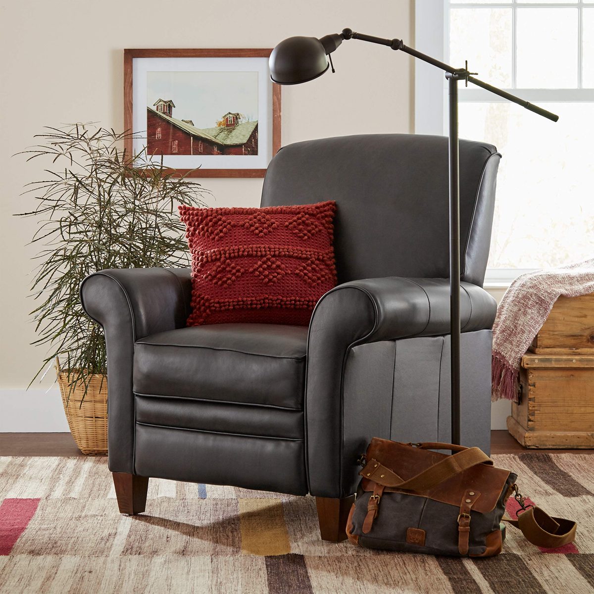 Amazon Brand – Stone & Beam Pinebrook Traditional Recliner, Leather, 39"W, Charcoal