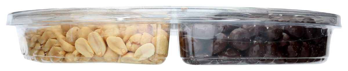 365 by Whole Foods Market, Limited Edition Trail Mix Party Tray, Reveler's Cheer, 25.4 Ounce